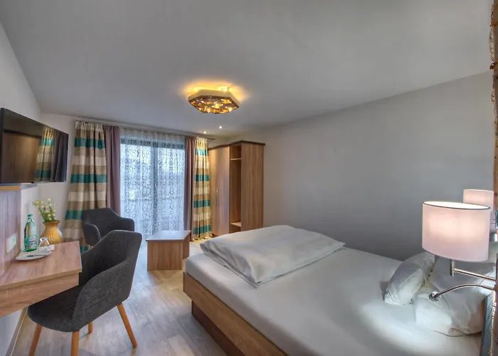 Hotel Königshof Health&view Gesundheitszentrum Für Naturheilverfahren 3*