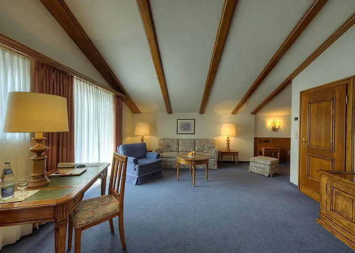 Hotel Königshof Health&view Gesundheitszentrum Für Naturheilverfahren 3*